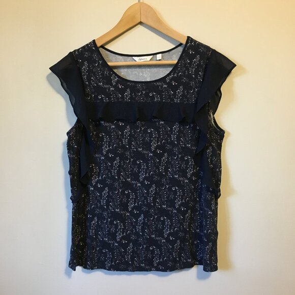 Itty Bitty Floral Cluster Chiffon Ruffled Sleeveless Blouse - Picture 3 of 14